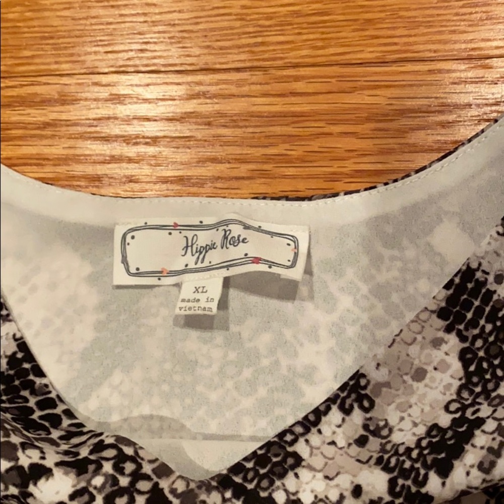 Snakeskin print tank - Picture 2 of 3